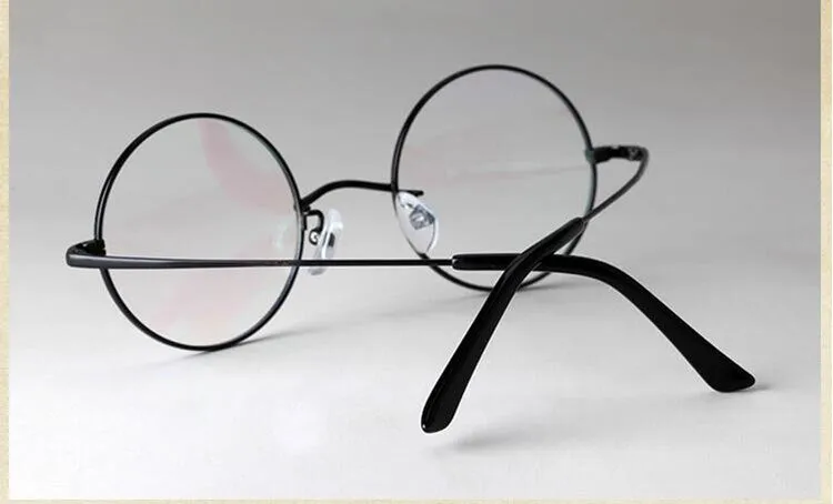Unisex Full Rim Round Titanium Eyeglasses E8018