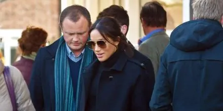 Victoria Beckham Trigger Navigator VBS48C1 - As Seen On Meghan Markle