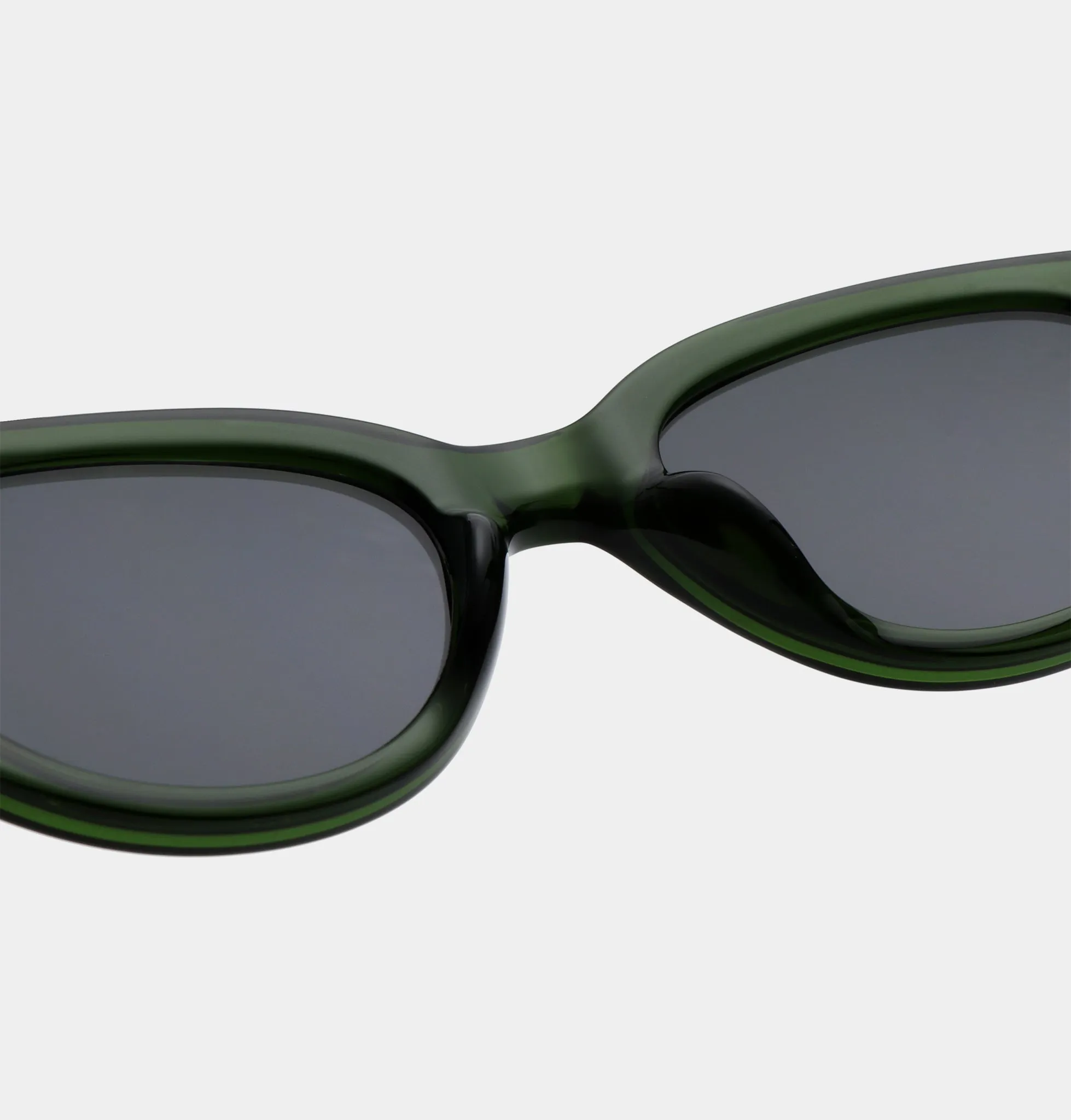 Winnie Sunglasses - Dark Green Transparent