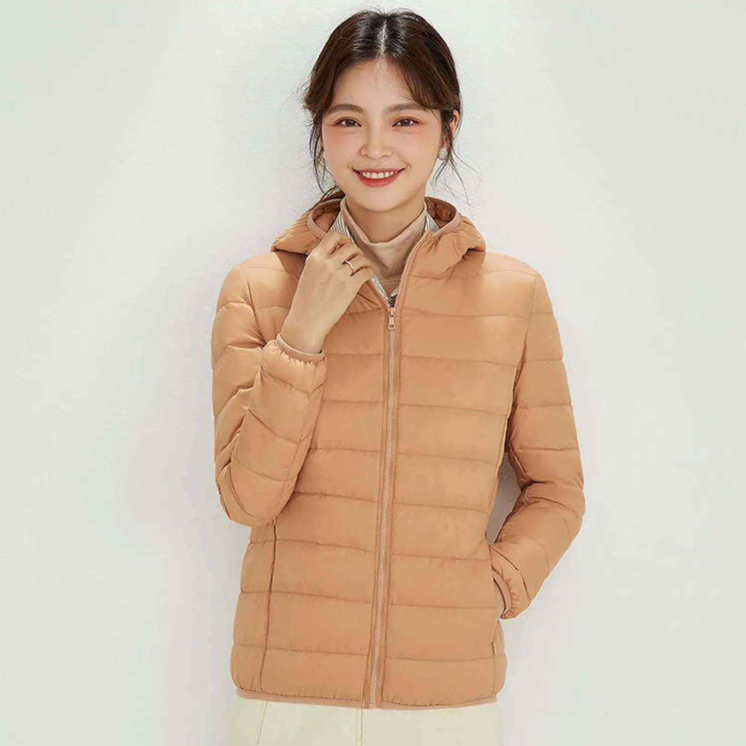 Women Warm Lightweight Hooded Windproof Winter Coat With Recycled Insulation Winter Slim Short Winter Ladies