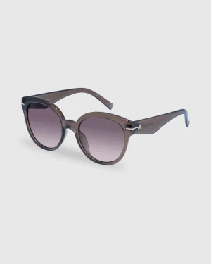 Womens Capacious Round Sunglasses