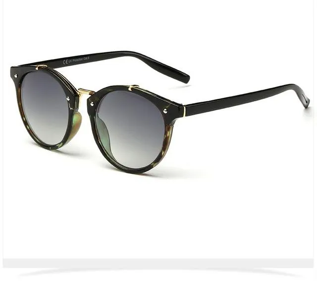 Women's Designer Round Plastic Frame Summer Sunglasses with Mirror Lens