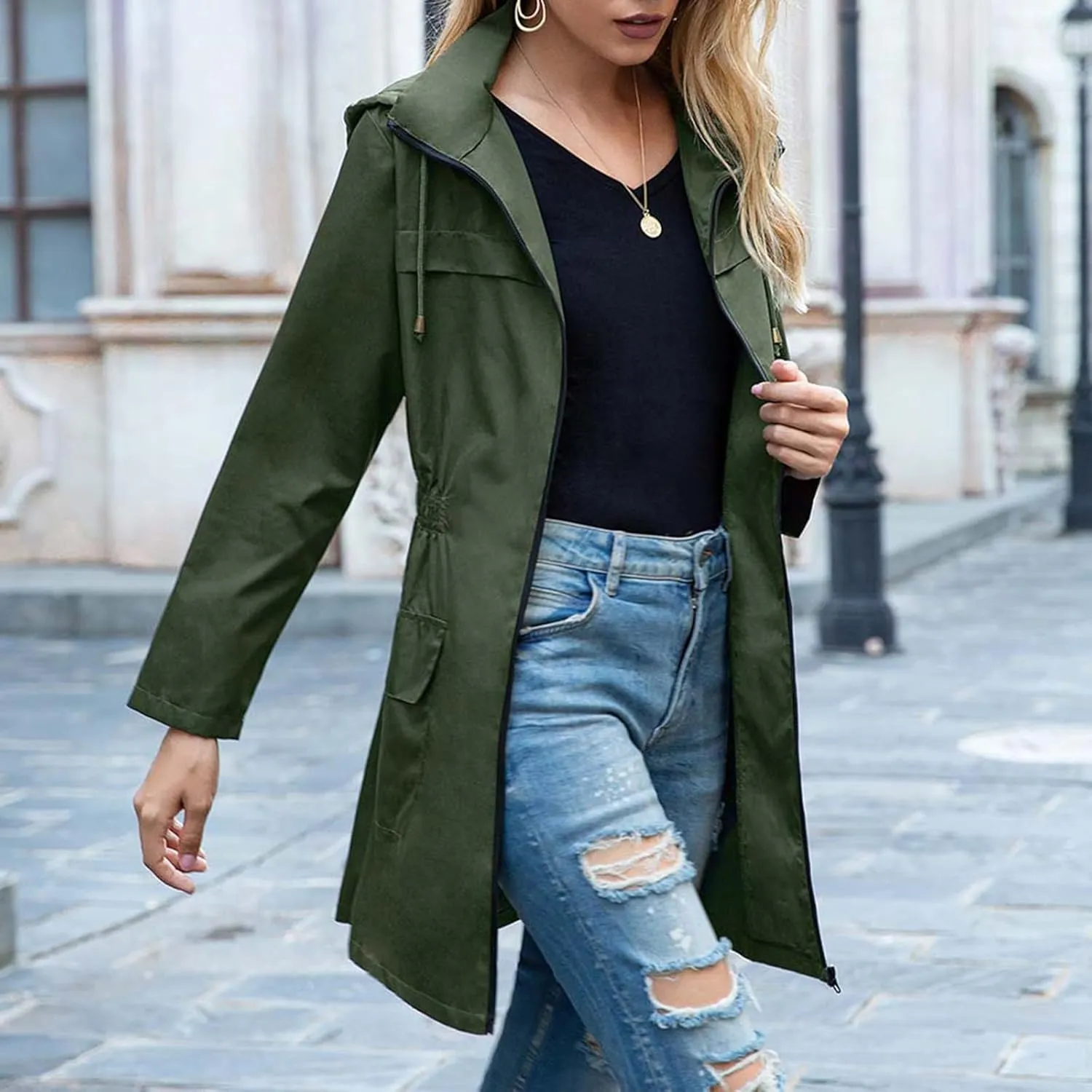 Women's Rain Jacket Plus Size Lightweight Raincoat with Hood Waterproof Outdoor Jackets Fashion Casual Windbreaker