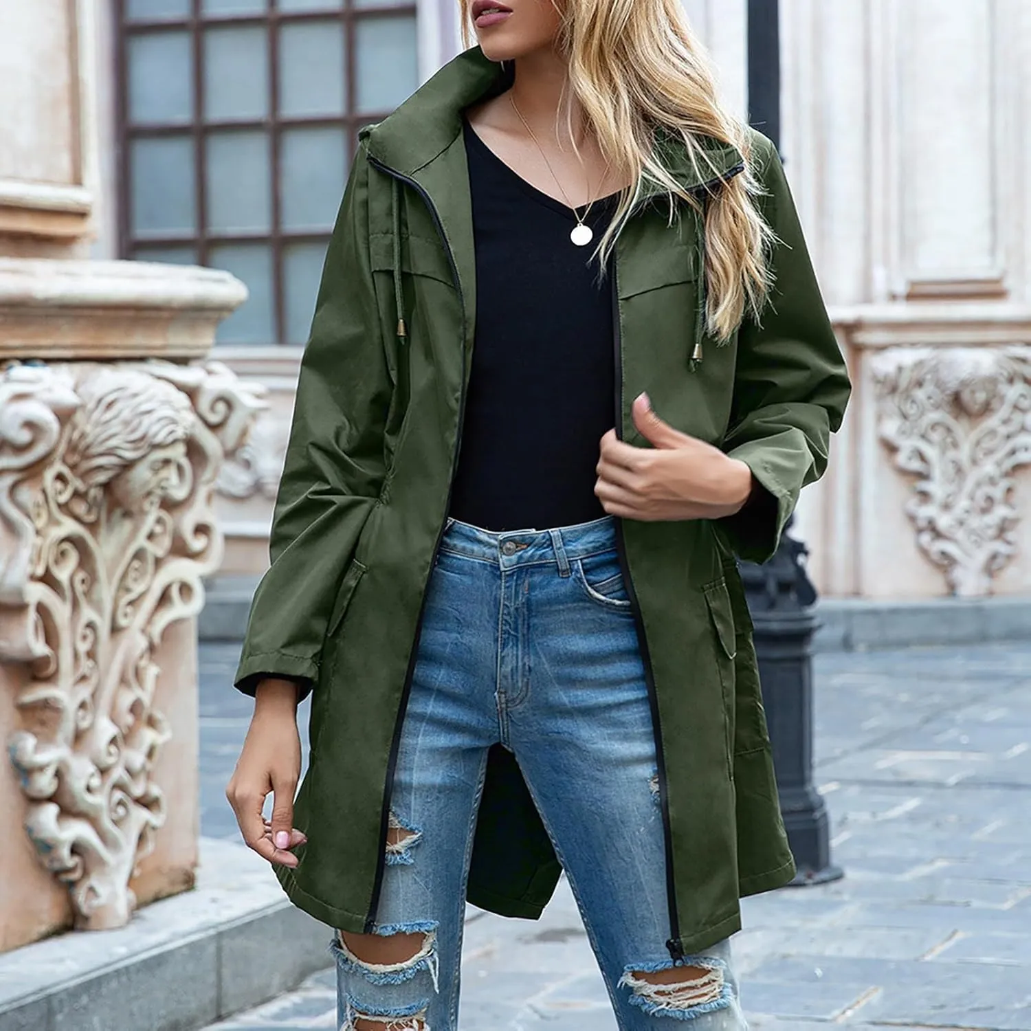 Women's Rain Jacket Plus Size Lightweight Raincoat with Hood Waterproof Outdoor Jackets Fashion Casual Windbreaker