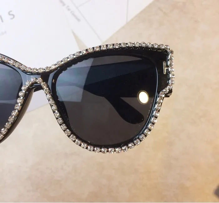 Women's Round Bling Diamond UV400 Luxury Eyewear Cateye Sunglasses
